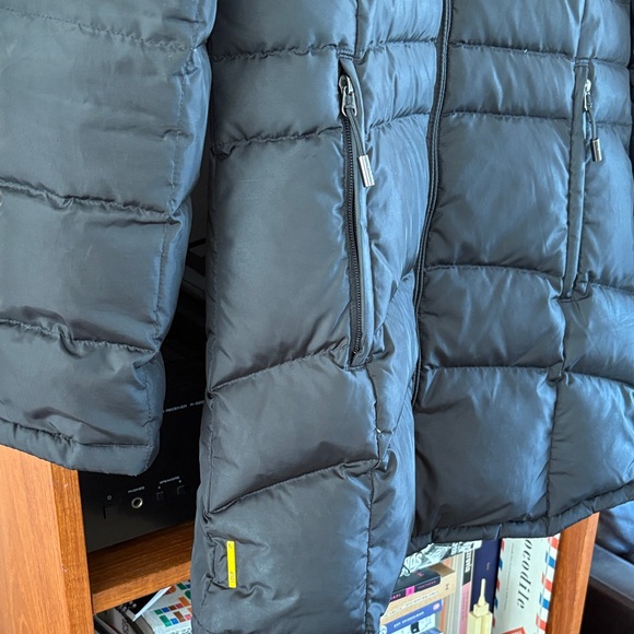 Lolë Women's Black Down Puffer Jacket - Picture 16 of 16